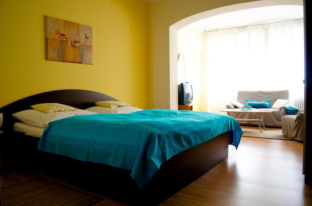 Haus Helvetia Panzió Bad Orb Kültér fotó